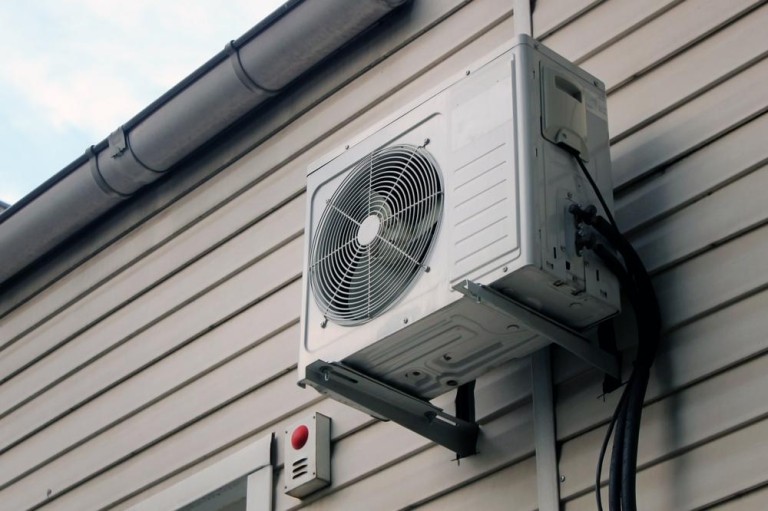 Réussir l'installation de votre climatisation, conseils d'expert